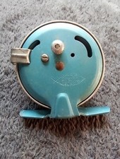 PRATIC MOULINET DE PECHE ANCIEN DE COLLECTION EN ALUMINIUM 