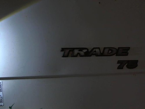 Porte coffre droit nissan - de,