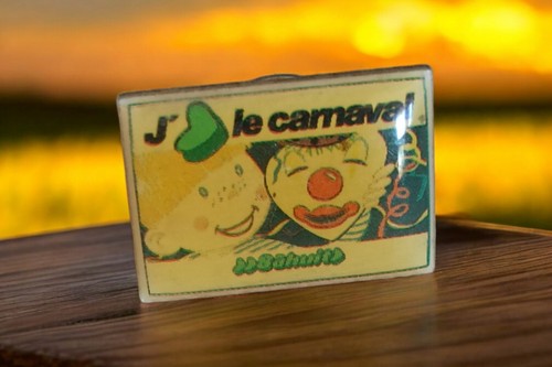 Pin vintage à - vintage, 8