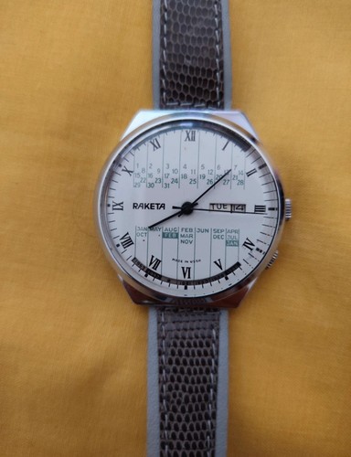 Montre russe vintage raketa - montre,