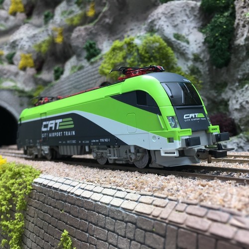 Locomotive taurus rh1116 cat - taurus,
