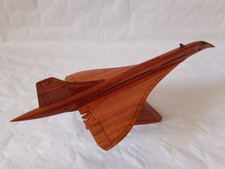 Maquette en bois avion