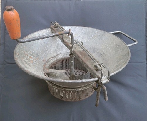 Moulin legumes presse purée - moulin,