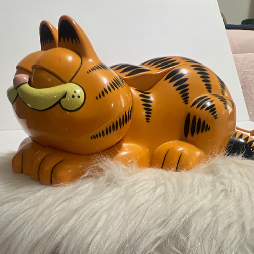 Tyco garfield lying cat - tyco,