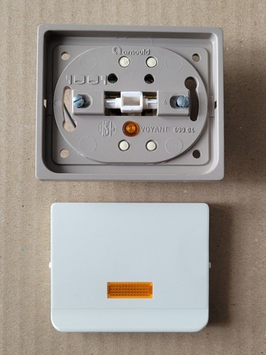 Poussoir lumineux voyant - 6a, (voyant