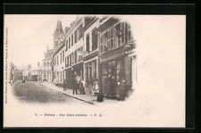 CPA Bohain, Rue Saint-Antoine, vue de la rue 