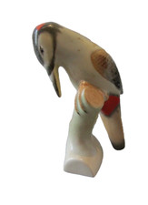 OISEAU VERTE EN PORCELAINE de SAXE 11cm porcelain bird GERMAN?