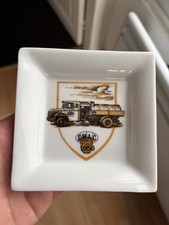 cendrier publicitaire Avec