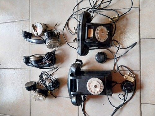 Lot anciens téléphones - 5,