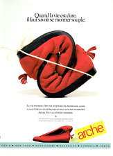 publicité Advertising  0922  1987   chaussures Arche  roug quand la vie est dure