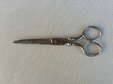  Ancienne paire de ciseaux de