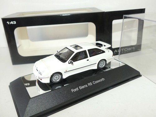 Ford sierra cosworth - sierra, blanc