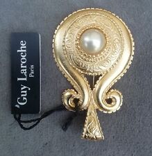 Broche Vintage GUY LAROCHE Paris Métal Doré Perle Couture Neuve 