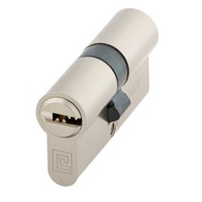 Cylindre à double entrée