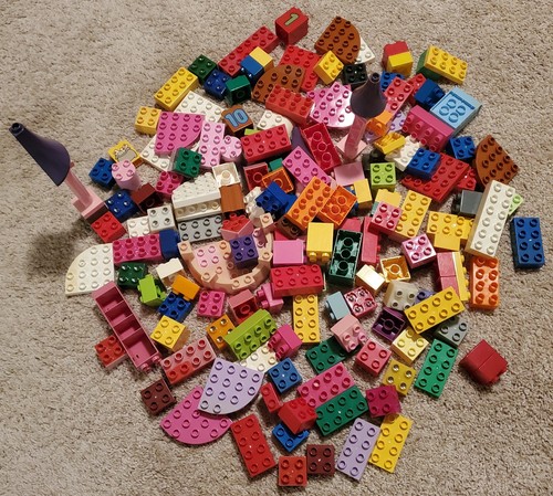 Lego duplo lot 125 - duplo, of