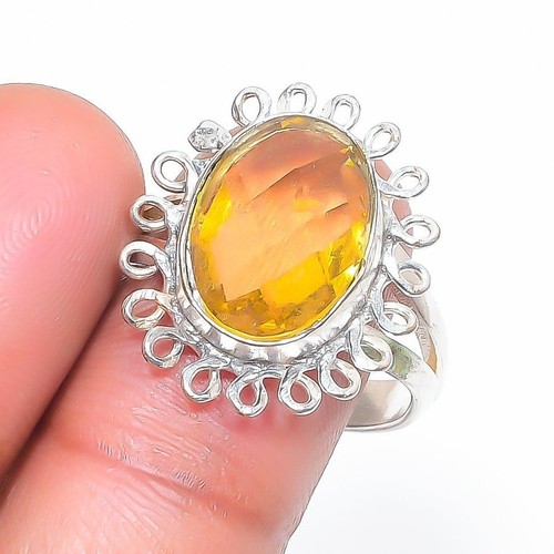 Bague pierre précieuse forme