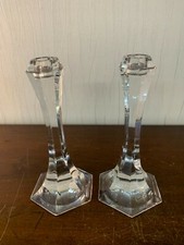 Paire de bougeoirs en cristal