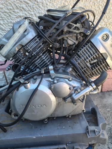 Moteur honda 125 varadero - honda,