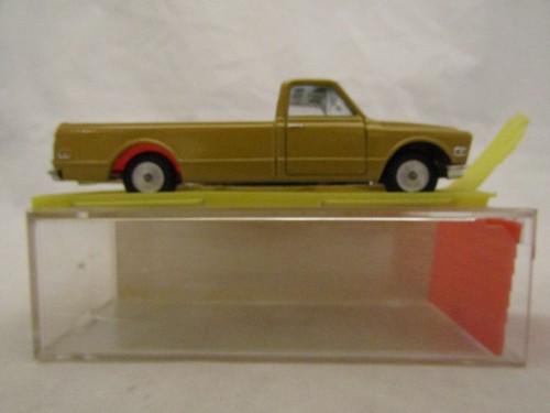 Vehicule chevrolet pick - 1/43,