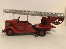 Jouet en tole camion pompier Vebe grande echelle années 50