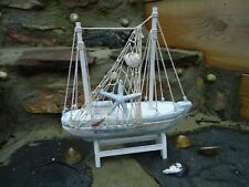 Maquette bateau de pêche et