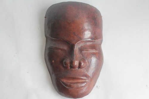 Masque mural africain cuivre