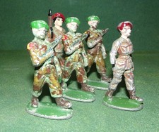 Quiralu parachutistes - quiralu,