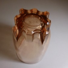 Verre eau rose transparent
