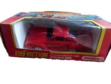 Porsche 959 en plastique à