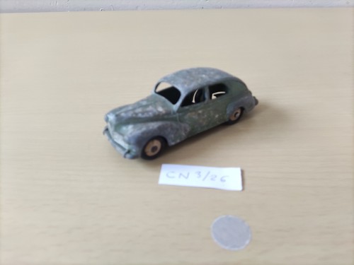 Dinky toys peugeot 203 - dinky,