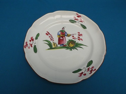 Ancienne assiette - /,