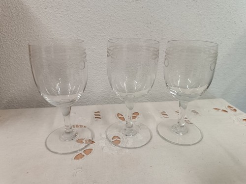 Baccarat lot verres anciens - verres,