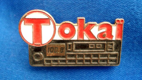 Pins tokai autoradio - pins, auto