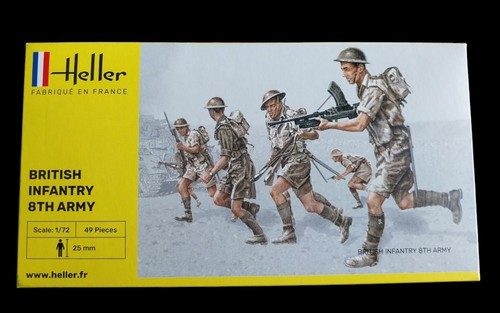Ensemble figurines au - de,