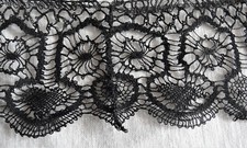 DENTELLE - 80 cm de guipure ancienne  - largeur 6 cm