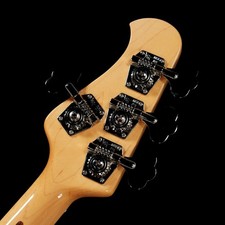 Music Man Retro '70s StingRay