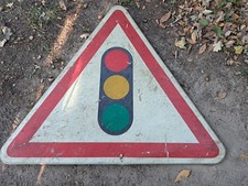 ANCIENNE TOLE 1982 FEU ROUGE