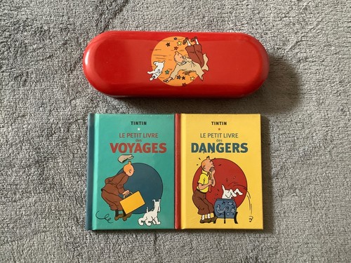 Petit livre tintin voyages - le,