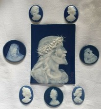 Lot 7 médaillons et 1 portrait Christ, Limoges, Porcelaine, Chauffriasse