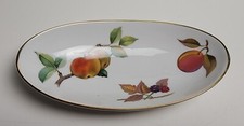 Vintage 1961 Royal Worcester