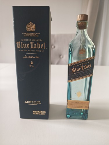 Johnnie walker blue - johnnie,