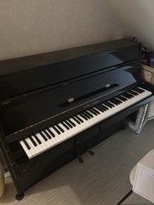 Magnifique Piano Droit Coréen Young Chang