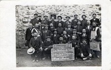 CPA 59 CARTE PHOTO LES MOBILISES DU NORD  FERME DU PORTAIL (AU VERSO LES NOMS DE