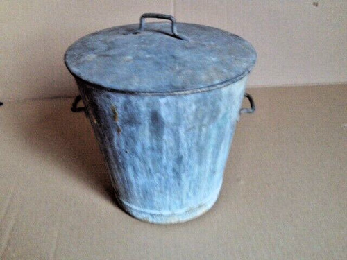 Jouet ancien lessiveuse zinc