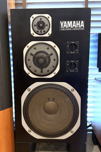 Yamaha 1000 monitor black - m,