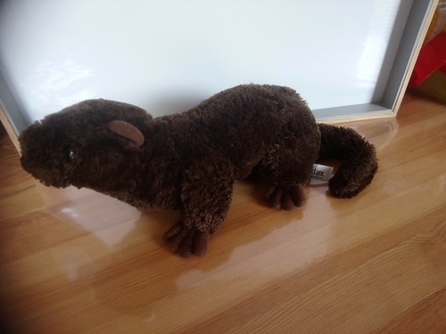 Doudou peluche marmotte loutre