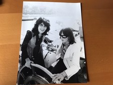 GILBERT MONTAGNÉ et ESTHER