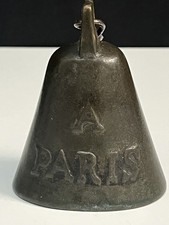 Cloche ancienne en bronze “A