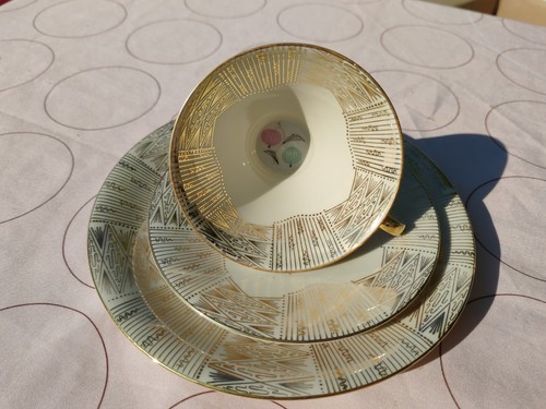 Magnifique trio porcelaine - , de
