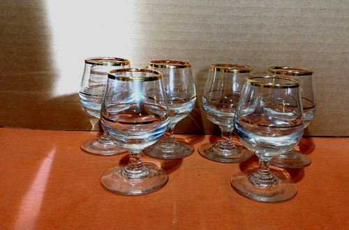 Lot petits verres anciens - de,